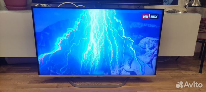 Телевизор LG 42lb679v