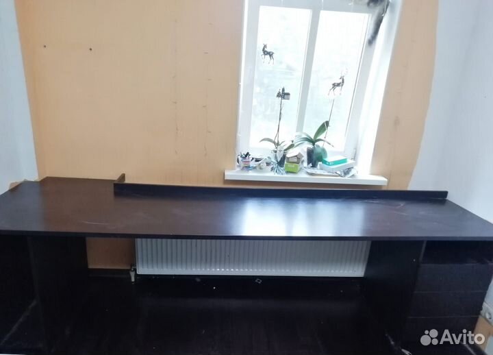 Продам стол-столешницу и полки