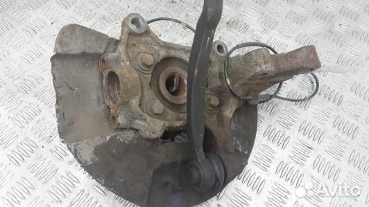 Ступица передняя правая volvo XC90 1 (OUK16N901)