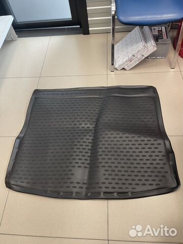 Ковер в багажник Volkswagen Tiguan