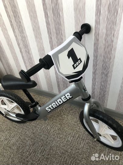 Беговел strider 11 pro