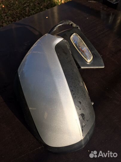 Зеркло правое пежо 5008