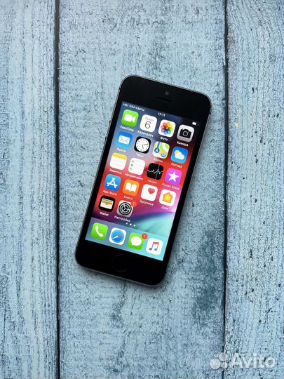 iPhone 5s 16гигов