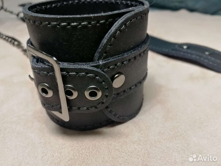 Кожаные наручники, ручная работа