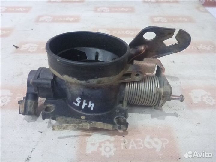 Заслонка дроссельная Ford Focus DFW eydk 2004
