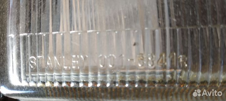 Фара передняя правая