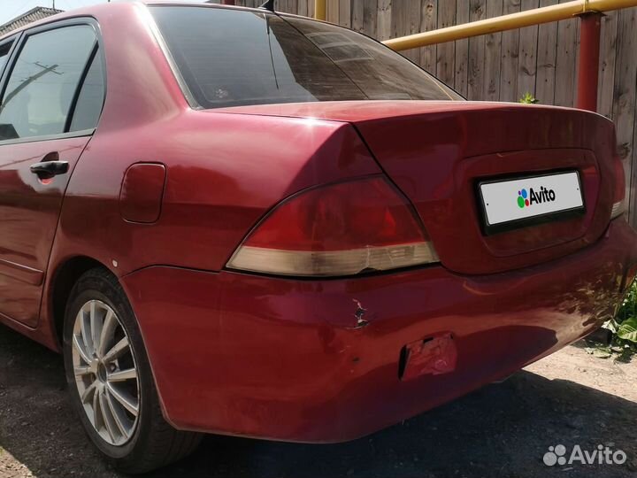 Mitsubishi Lancer 1.3 МТ, 2006, 200 000 км