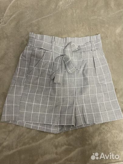 Шорты тканевые женские