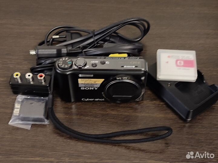 Sony Cyber-Shot DSC-HX5V