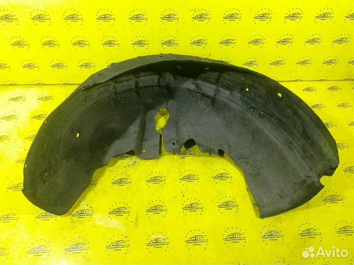 Подкрылок задний правый Audi A4 B8