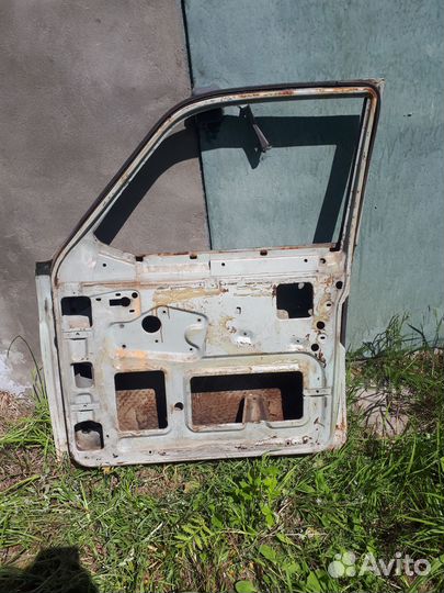 Запчасти на волгу газ 24