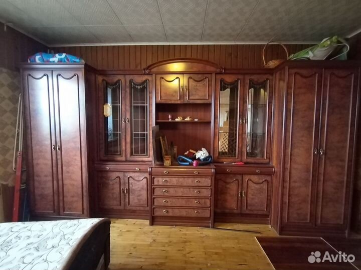 Стенка, шкаф, комод