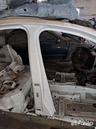 Арка крыши передняя правая Skoda Octavia A7