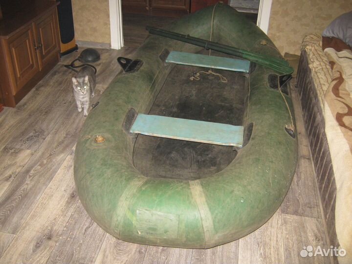 Резиновая лодка