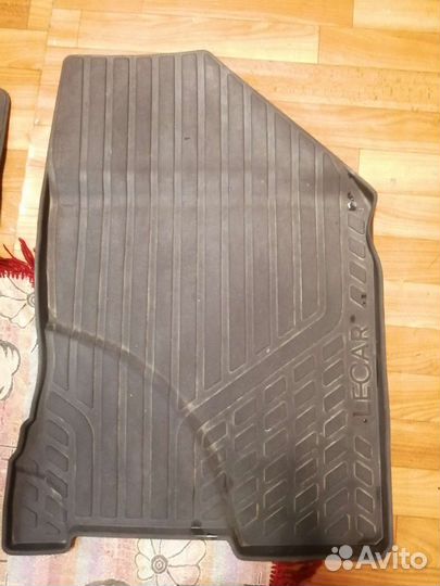 Оригинальные коврики Лада Веста св Кросс