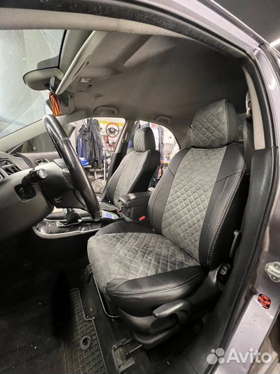 Авточехлы в машину из экокожи