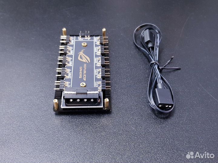 Адаптер разветвитель 5V 3pin RGB (molex) 11pcs