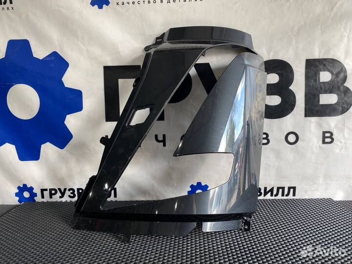 Окантовка левой фары Volvo FH5 84449151