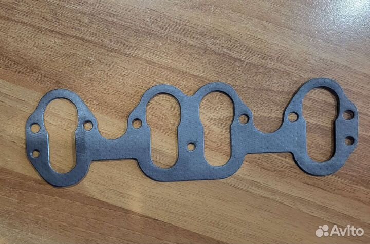 Прокладка впускного коллектора Audi 80/ 90/VW