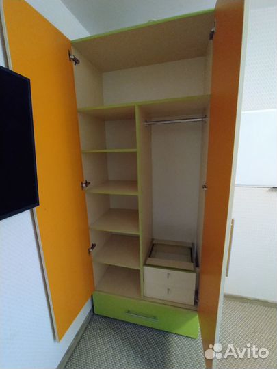 Продам детскую мебель