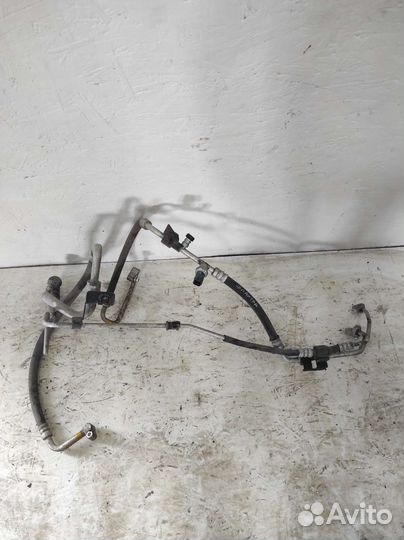 Трубки кондиционера Hyundai Elantra 3 XD