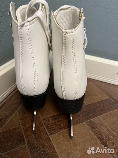 Фигурные коньки graf 28, 33