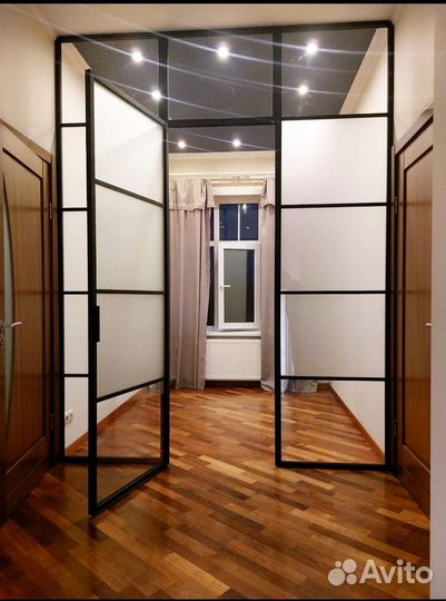 Стеклянная перегородка для зонирования