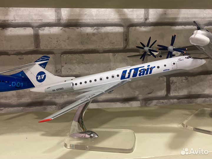 Самолет колекционный