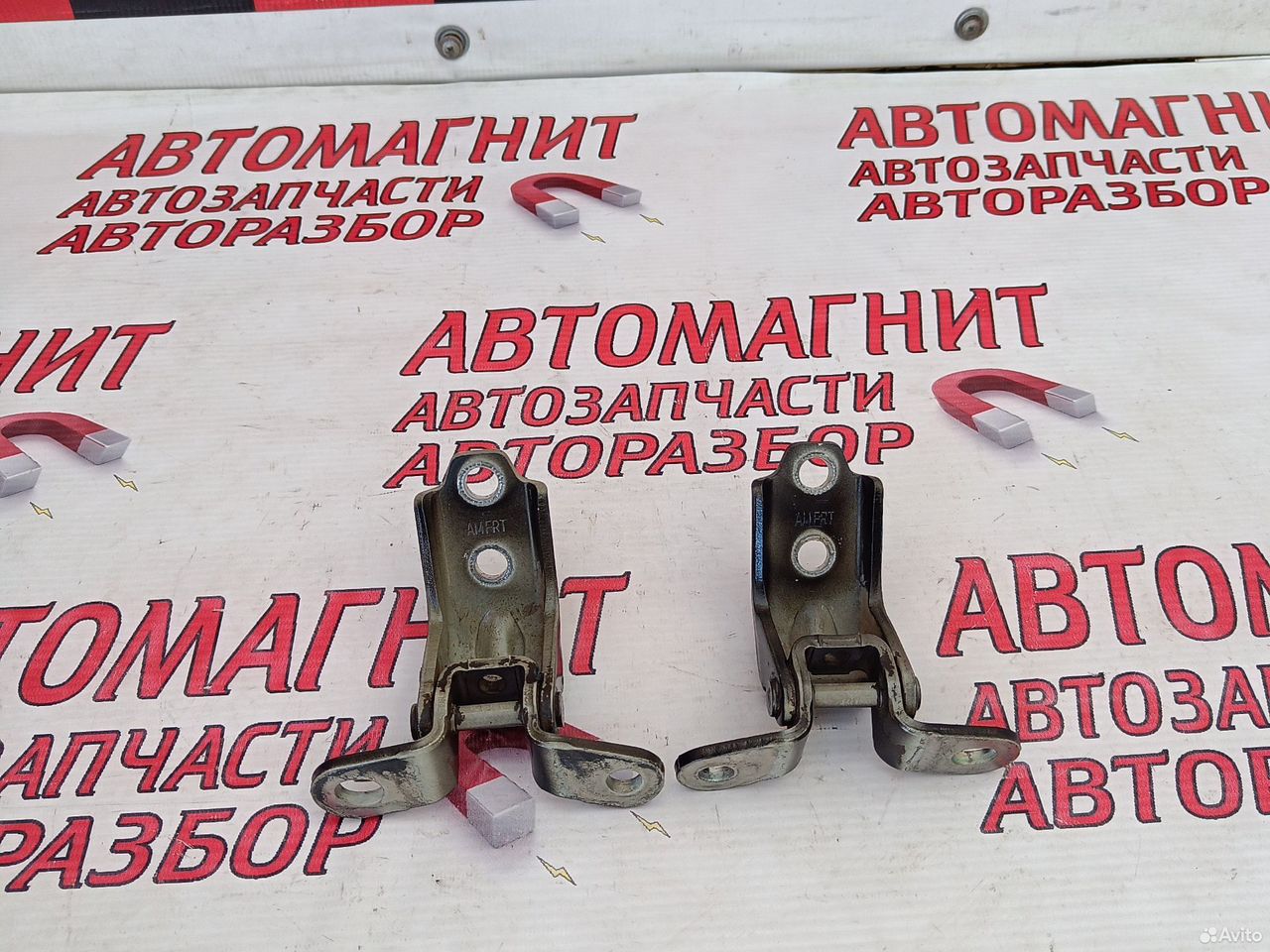 Петля двери передней правой Киа Соул 2 PS