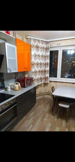 Комната 15 м² в 3-к., 10/17 эт.