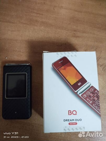 Телефон BQ