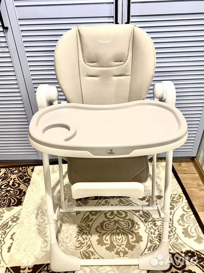 Стульчик для кормления tommy
