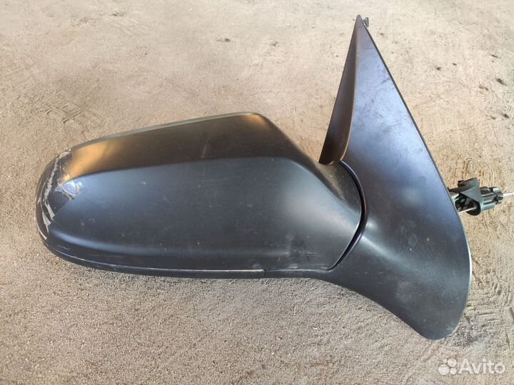 Зеркало правое узкое Opel Astra H механическое