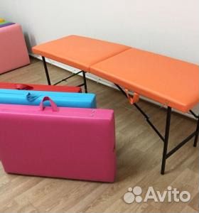 Массажный стол