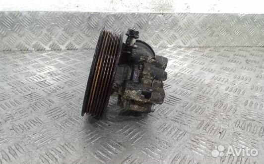 Насос гу дизельный toyota avensis T25 (6BR08BT01)