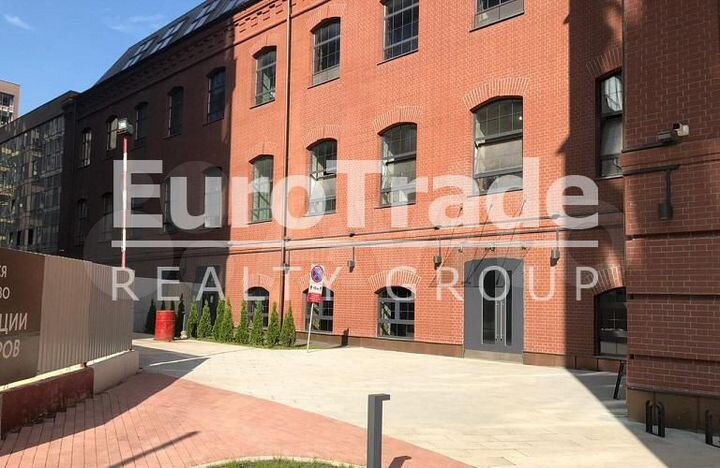 Продам торговое помещение, 159 м²