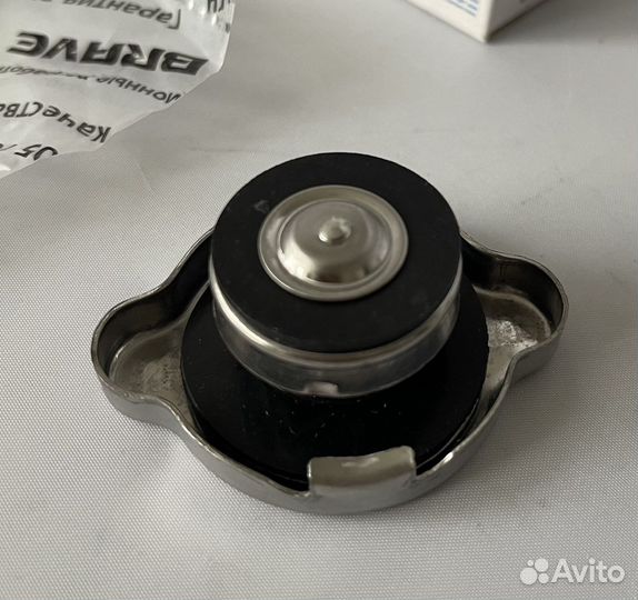 Крышка радиатора Solaris Rio