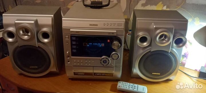 Музыкальный центр samsung
