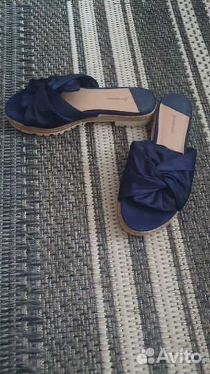Шлепанцы женские 38 размер