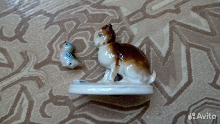 Фарфоровые статуэтки-фигурки