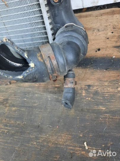 Радиатор основной Skoda Octavia A5 универсал 2.0