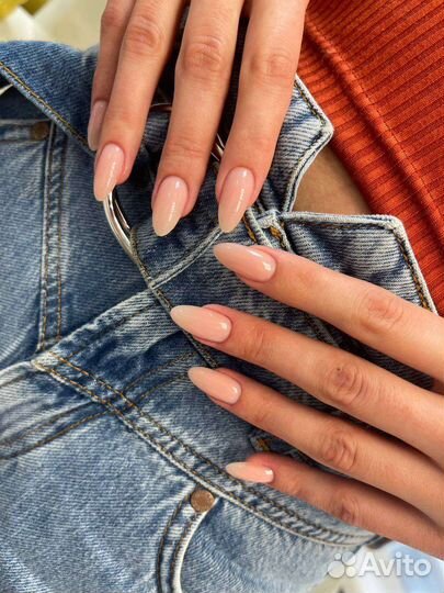 Маникюр и педикюр