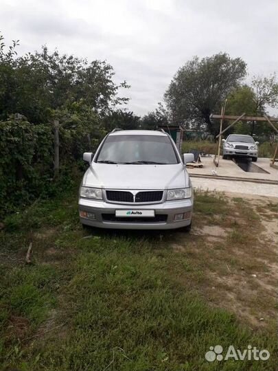 Mitsubishi Space Wagon, 2003