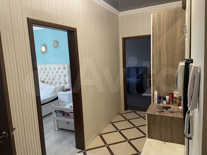 2-к. квартира, 58,8 м², 1/3 эт.