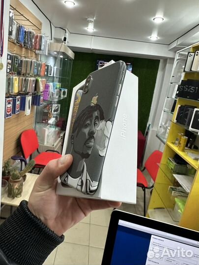 iPhone Xs, 64 ГБ