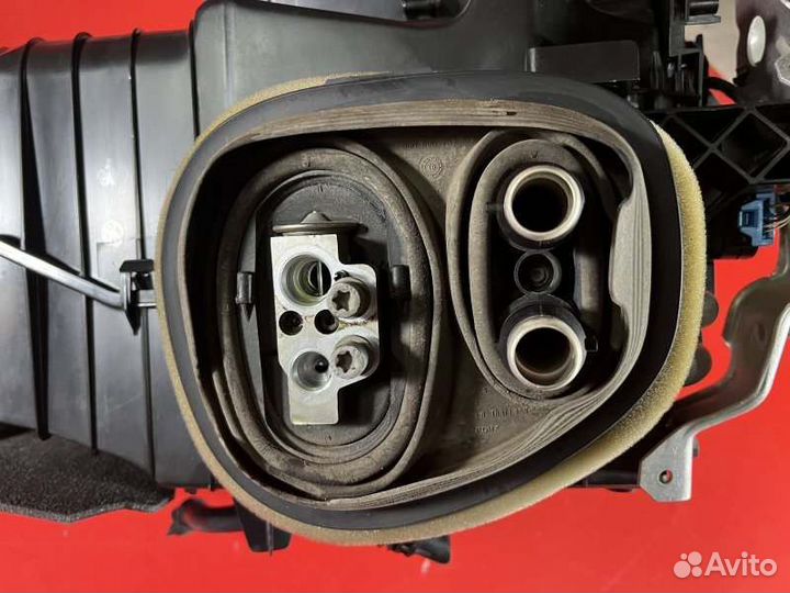 Корпус отопителя печки с мотором в сборе Skoda