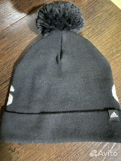 Шапка новая adidas
