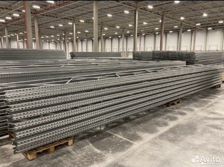 Стеллажи фронтальные