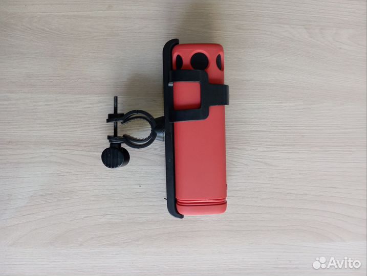 Велоколонка Shamrock BT