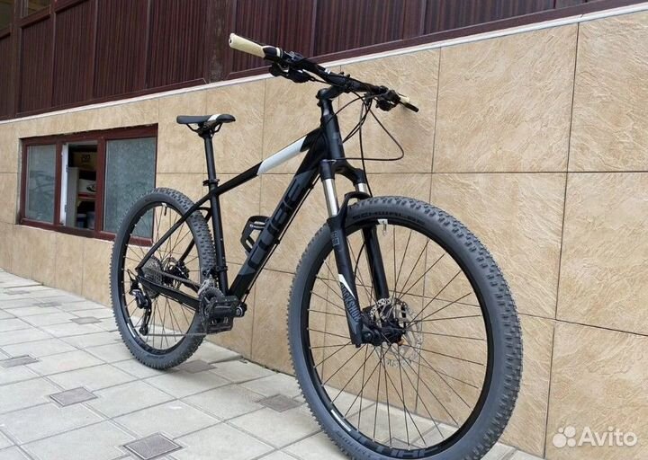 Cube Acid 27.5 (2018)